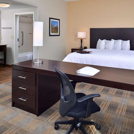 Hampton Inn & Suites California University-Pittsburgh Coal Center Εξωτερικό φωτογραφία