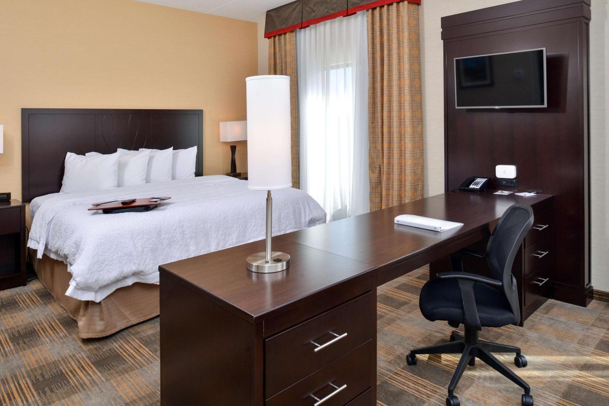 Hampton Inn & Suites California University-Pittsburgh Coal Center Εξωτερικό φωτογραφία