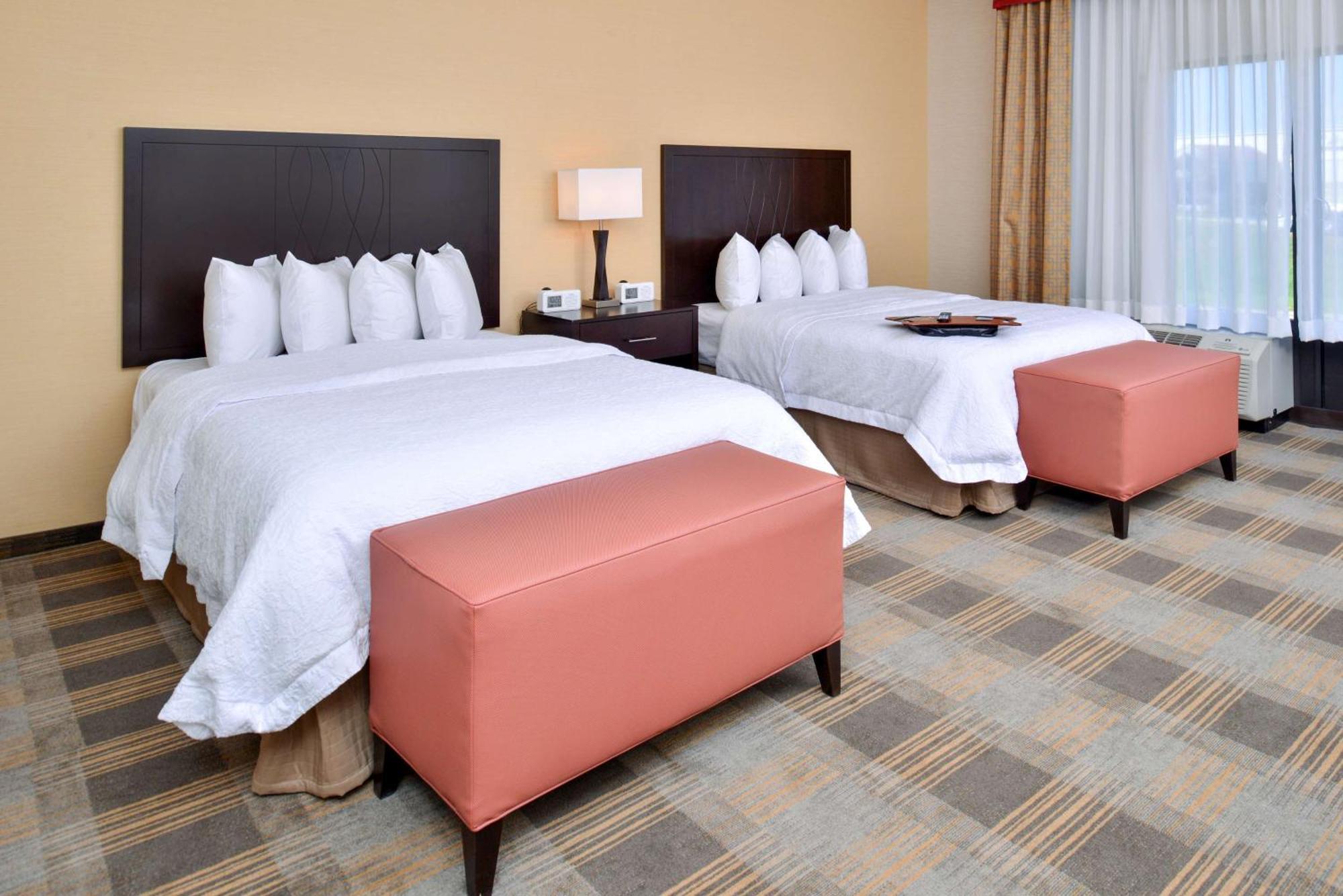 Hampton Inn & Suites California University-Pittsburgh Coal Center Εξωτερικό φωτογραφία