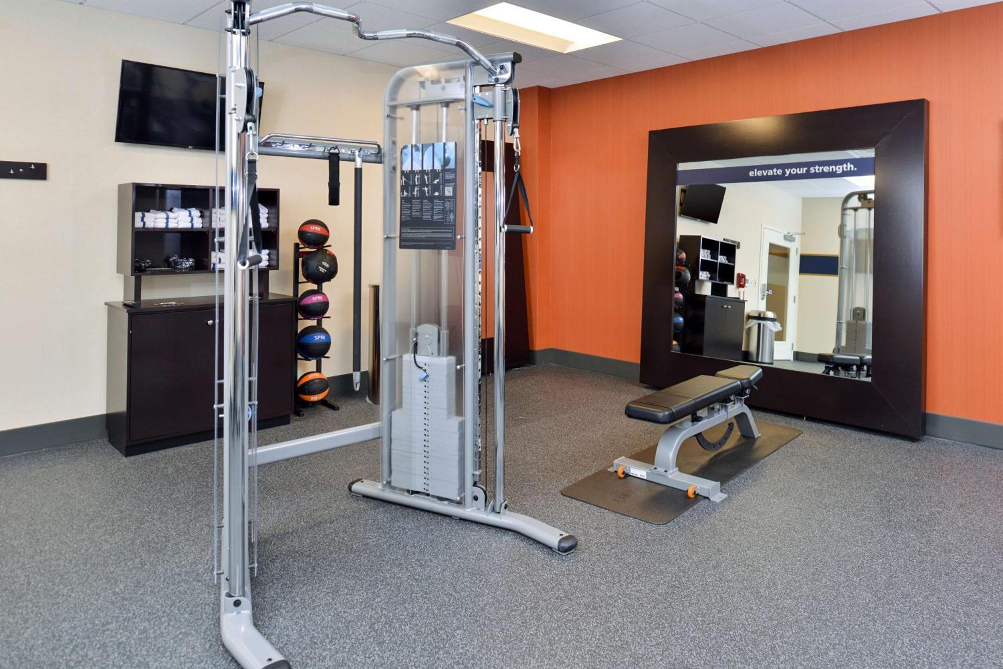 Hampton Inn & Suites California University-Pittsburgh Coal Center Εξωτερικό φωτογραφία